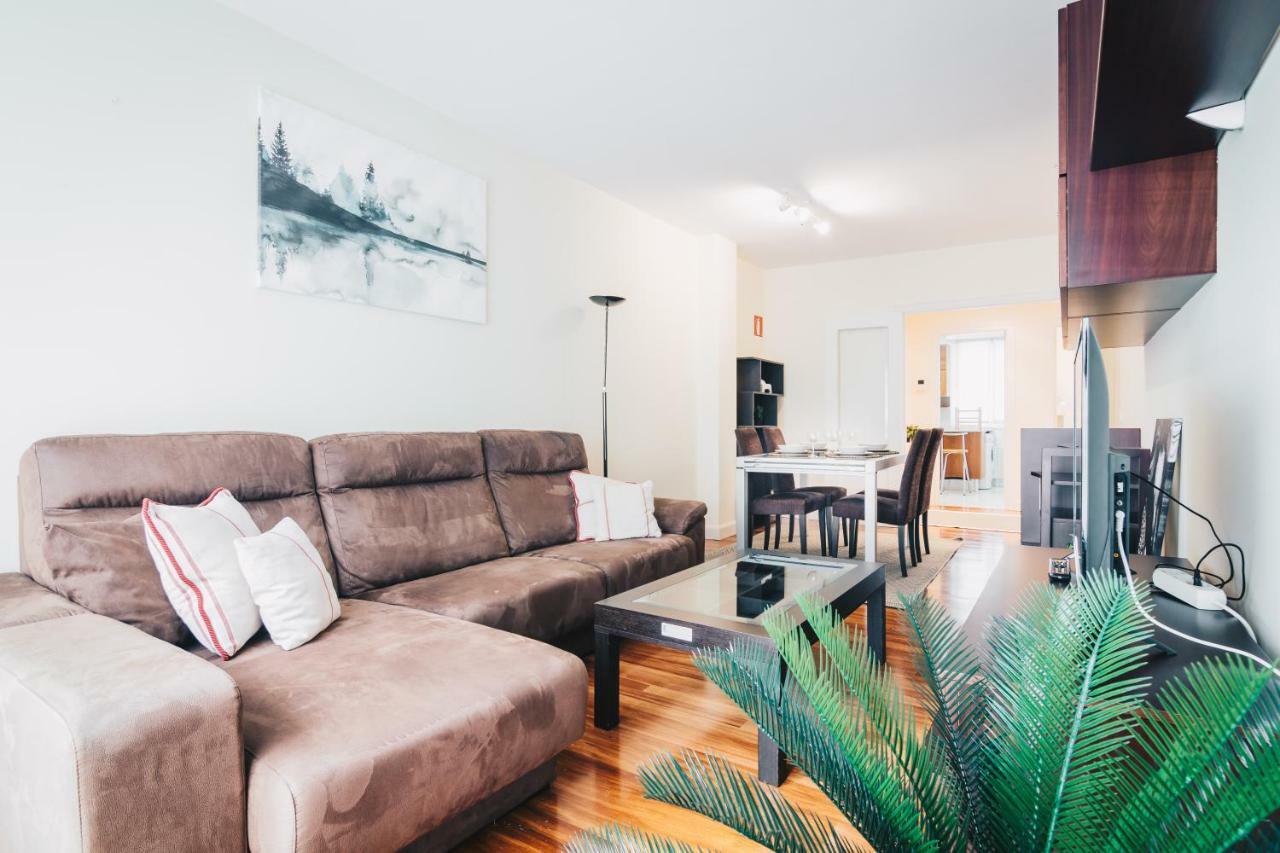 Sani Apartment By People Rentals Бильбао Экстерьер фото